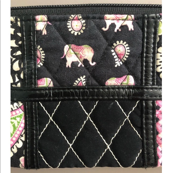 Vera Bradley Wristlet - Picture 4 of 13